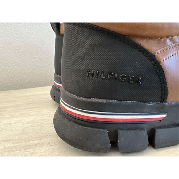 Tommy Hilfiger Men Sz 12 Ignite Shooties Natural/Black Zip Water Resistant SIB - Picture 9 of 11